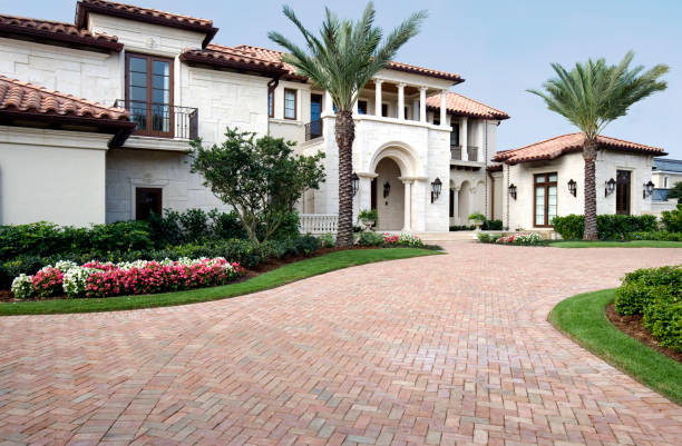 Best Interlocking Driveway Pavers  in Hinesville, GA